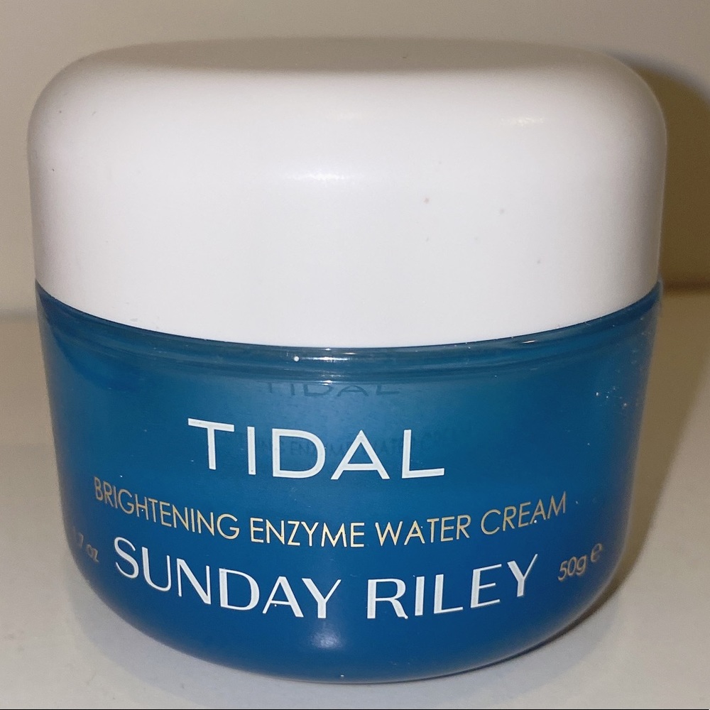 Full size Sunday Riley tidal cream